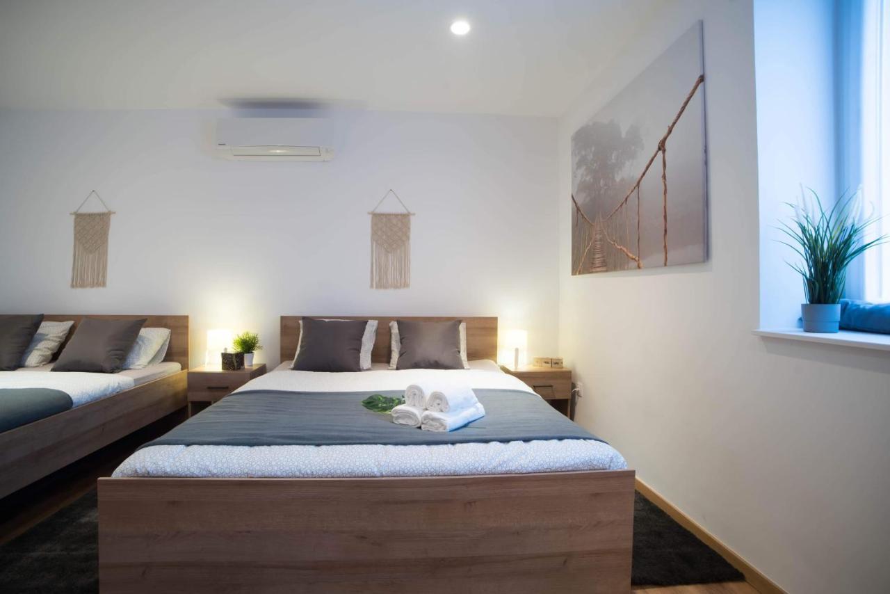 Apartment Pintes 38